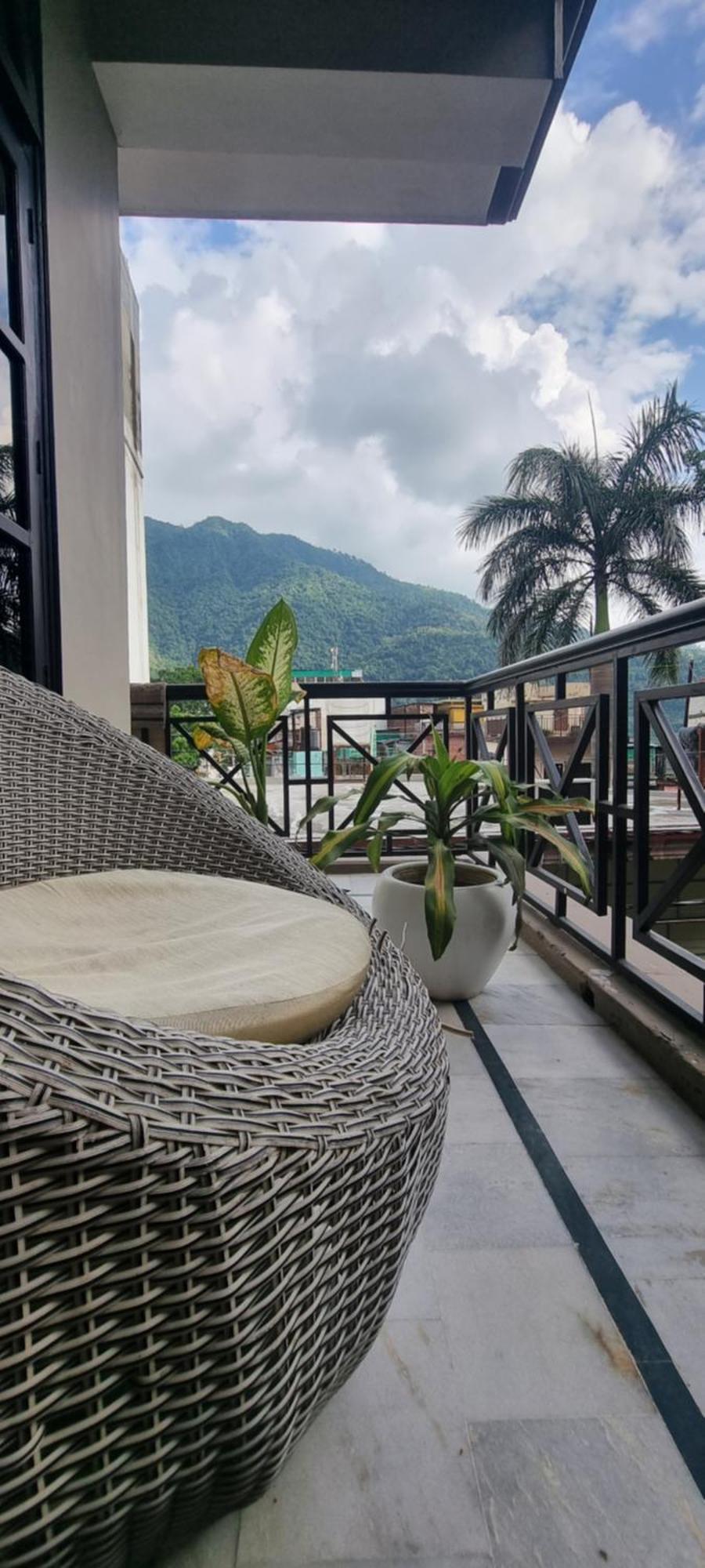 Praana Wellness Resort By Around Stays Rishīkesh Exterior foto