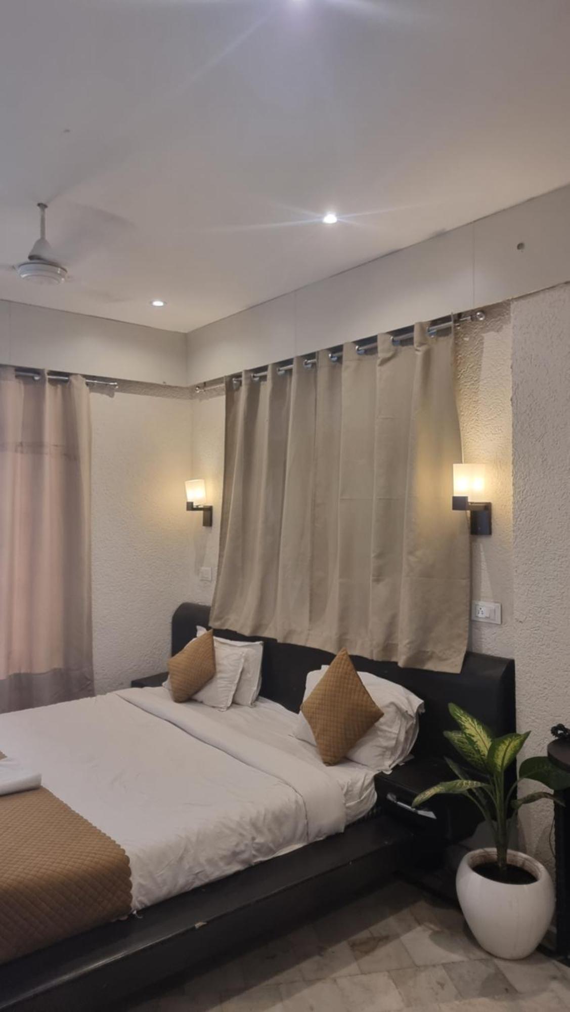 Praana Wellness Resort By Around Stays Rishīkesh Exterior foto